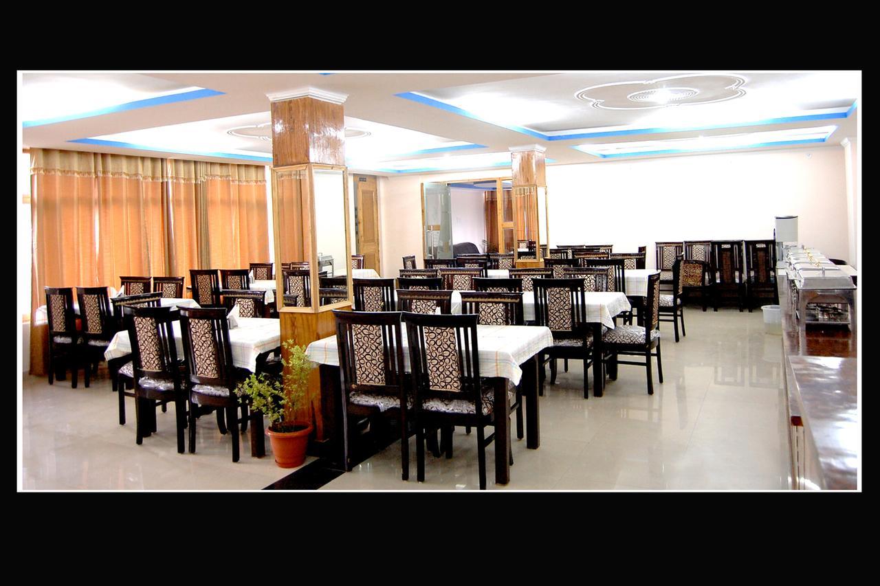 Hotel Nitesh Manāli Dış mekan fotoğraf